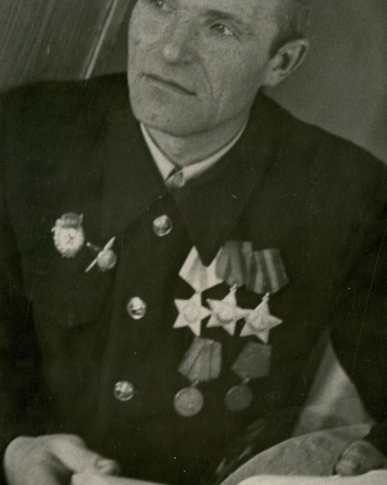 Максимов  Иван  Васильевич