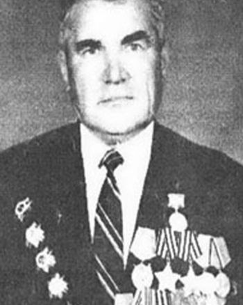 Гусляков  Георгий  Иванович